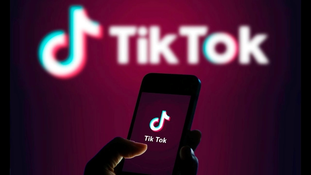chay-quang-cao-tik-tok