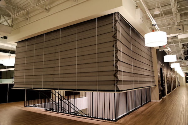 Rèm chống cháy là gì và vì sao ngày càng được sử dụng nhiều?