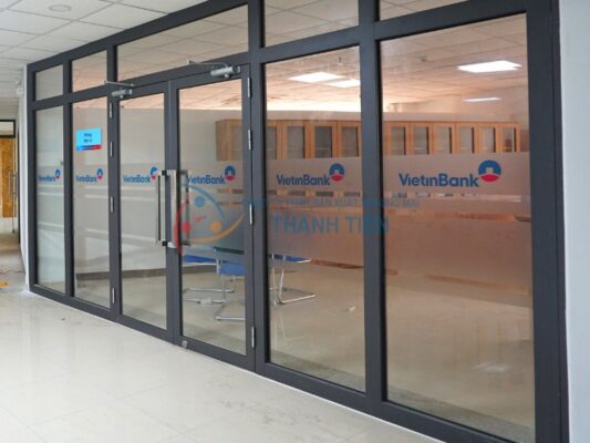 Cửa kính chống cháy